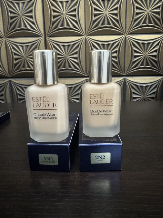 Fond de ten Estee Lauder double Wear 30ml, noi 100% originale. Factura