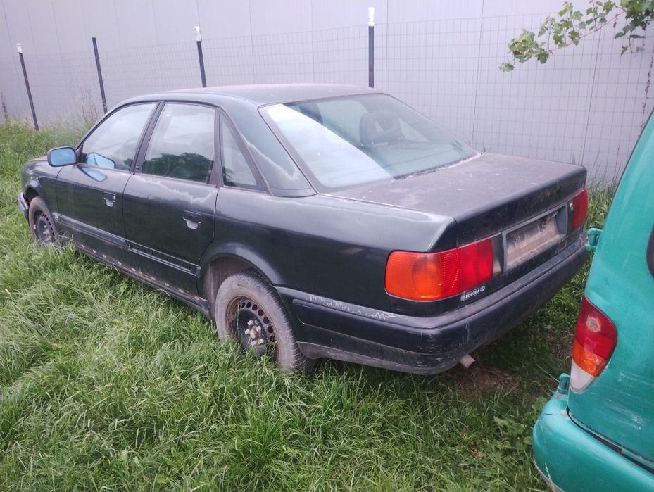 Ауди 100 на части