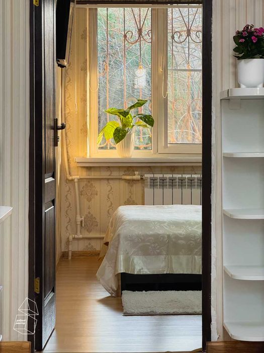 (Добрый) 8 квартал, 56 м², 2/1/4, Квартира в кирпичном доме спецплана