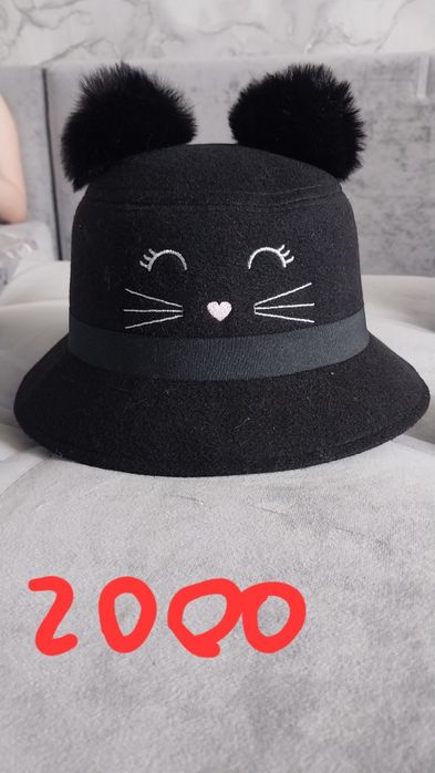 Шляпки детские - 2000.  т