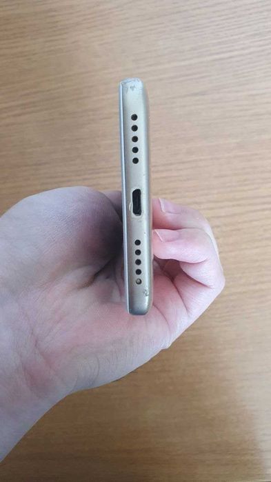 Продам Redmi 4X [2/16гб]