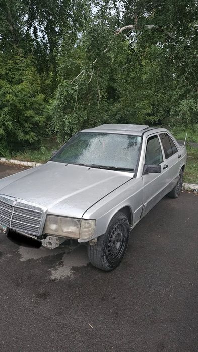 Продам мерс не на ходу