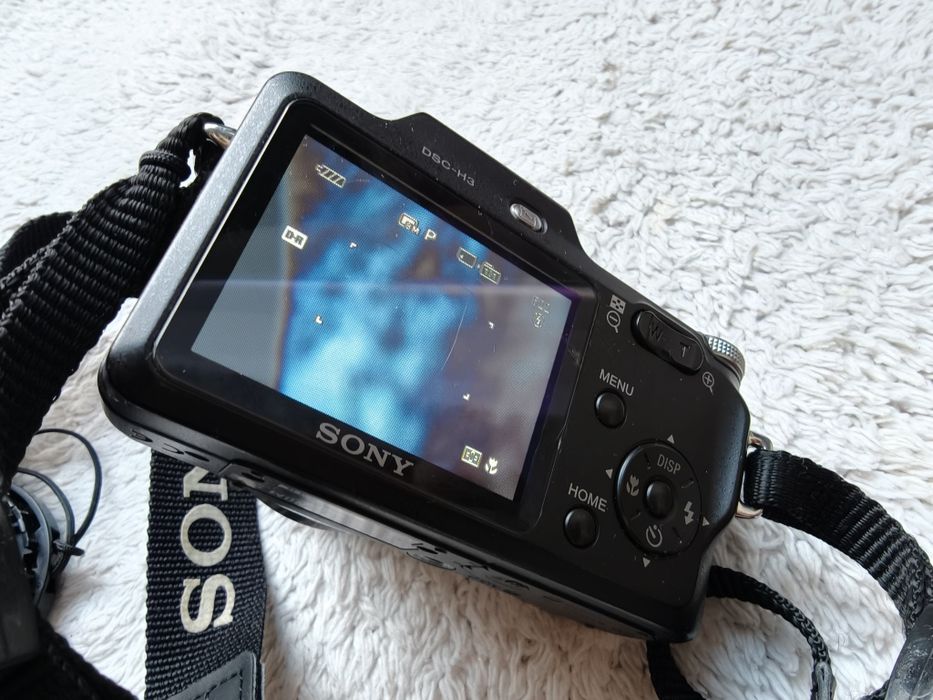 Panasonic Lumix TZ1 с Leica обектив + Sony H3 (10x zoom)и  10х оптичен zoom