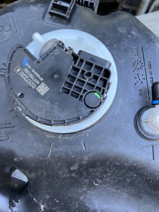 Резервоар с помпа AdBlue Ad Blue Tank AUDI Q5 face 2016 8R0131877