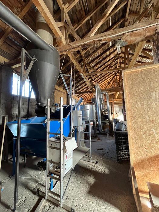 Presa pentru peleți Miller model CUS-20 Mono