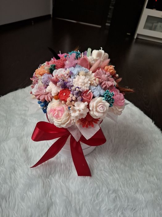 Flori din ceara din soia