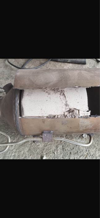 Catalizatoare auto si filtre de particule