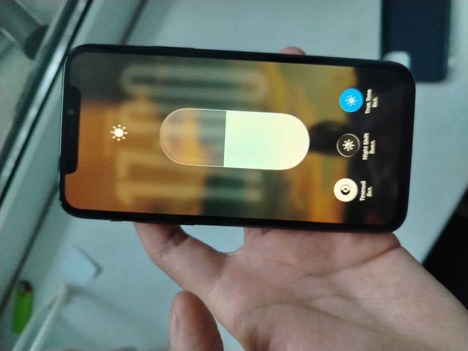 Айфон 11 про 50к