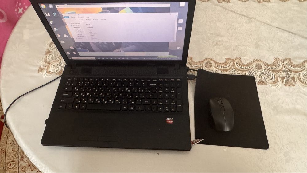 ноутбук lenovo (