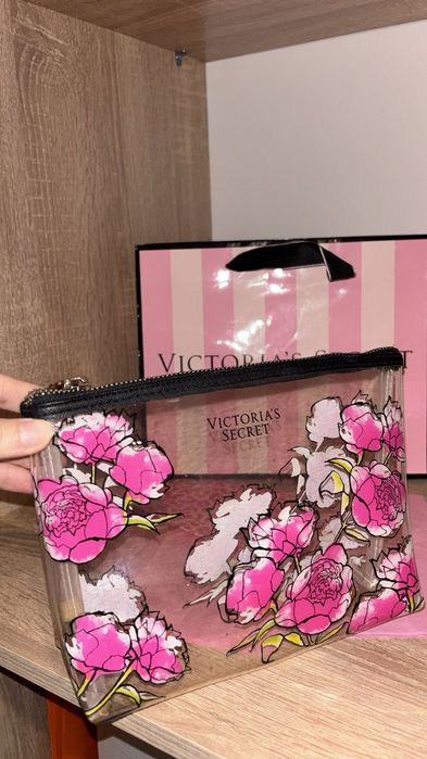 Geantă Victoria’s Secret flower collection transparentă