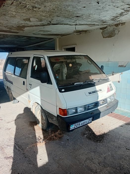 Продам ниссан ваннете