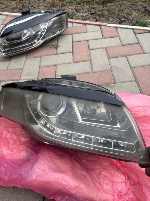 Faruri audi a4 b7 an 2005