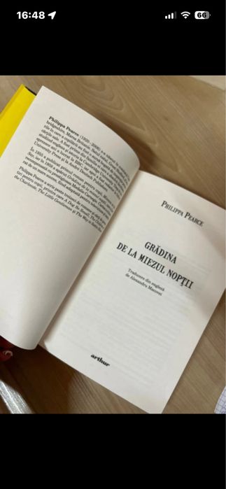 gradina de la miezul noptii