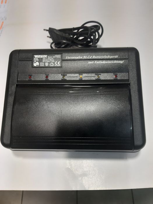 Продавам зарядно Watson