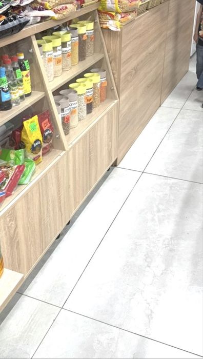 Шкафы витринные, в отличном состоянии, продаем в связи с переездом