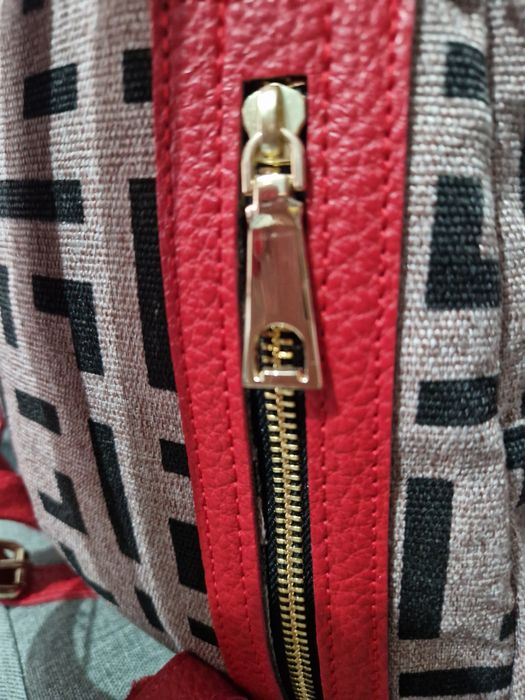 Чисто нова раница,,Epsilon"