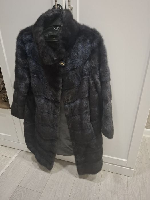 Продам норковую  шубу