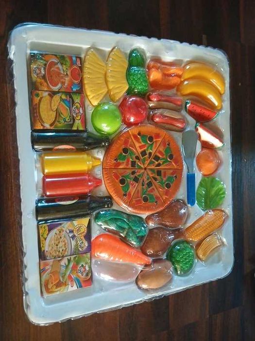 Set alimente jucarie
