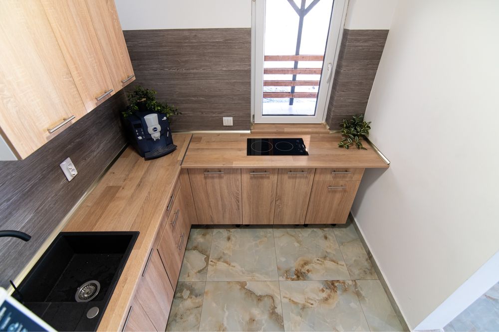 Cabana de Inchiriat cu ciubar OCUPATA DE REVELION