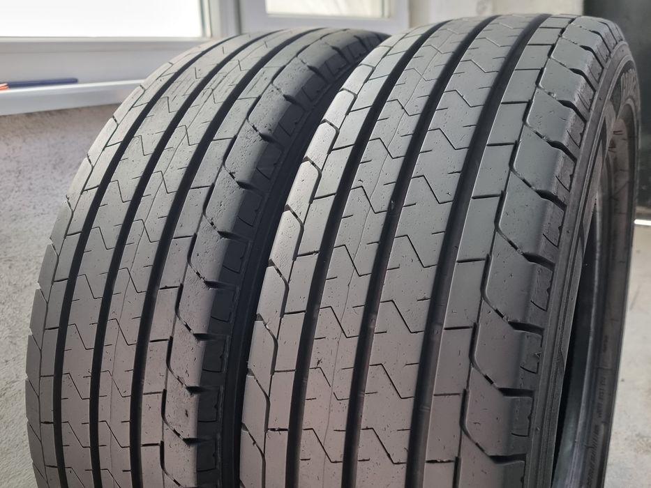 "Dot 23" 225/65/16 C Brigestone 2Броя: 130€ 9мм