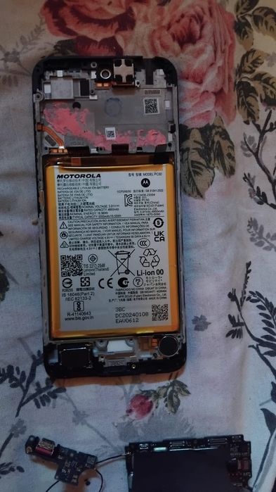 Reparații telefone orice tip va  de telefon și tablete lectopuri va mu