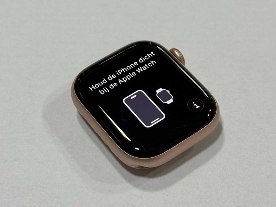 Apple Watch Series 11 42mm