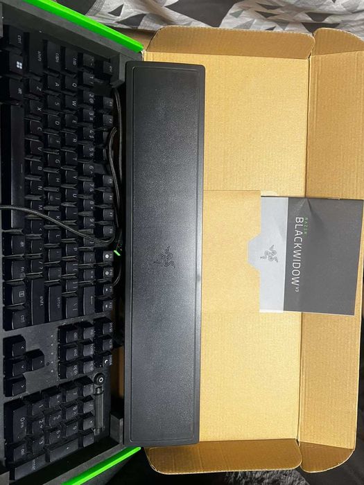 Razer - BlackWidow V3 (Green Switch): Mechanical Keyboard