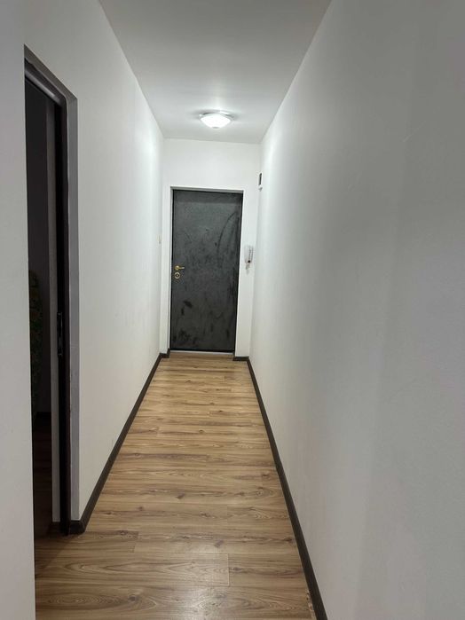 Дава се под наем Тристаен апартамент в София, Зона Б-18 - 80 кв.м за 612 € - Снимка #1