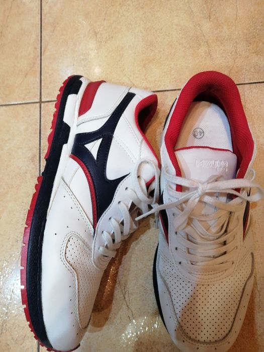 Маратонки Mizuno