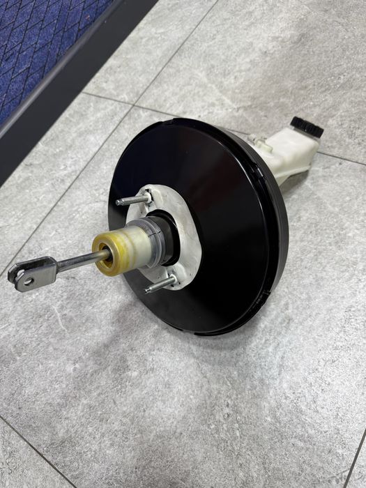 Monza Tormoz Vakum tselindr, Монза тормозной ваакум целиндр