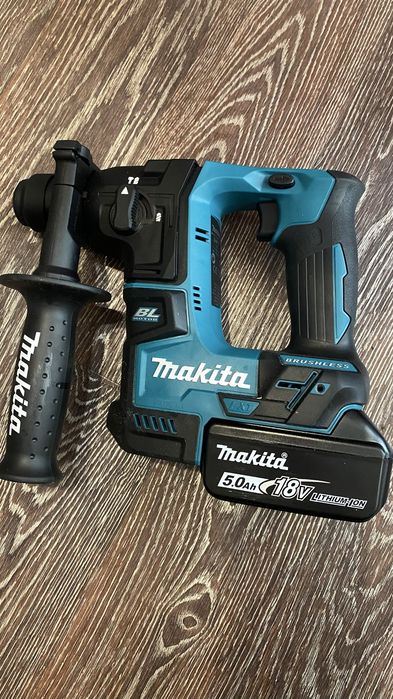 Шуруповёрт и перфоратор Makita — оригинал