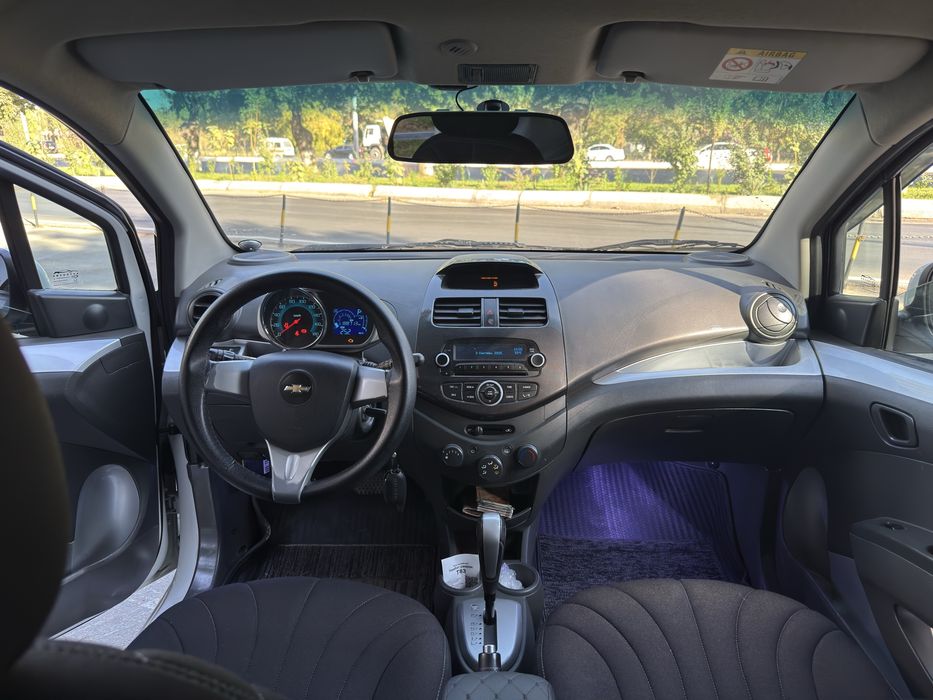 Spark avtomat сотилади