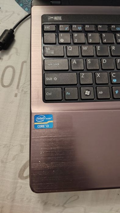 Dezmembrez leptos asus i3