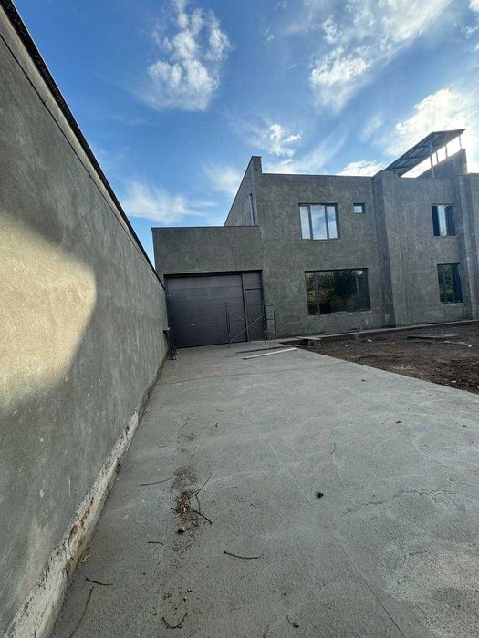 Dacha sotiladi! 70% bitkazilgan Pul zarilligi uchun sotilmoqda