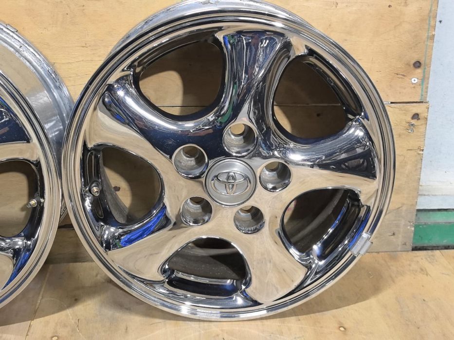 Диски R16 хром Toyota Windom 20-21 рестайлинг