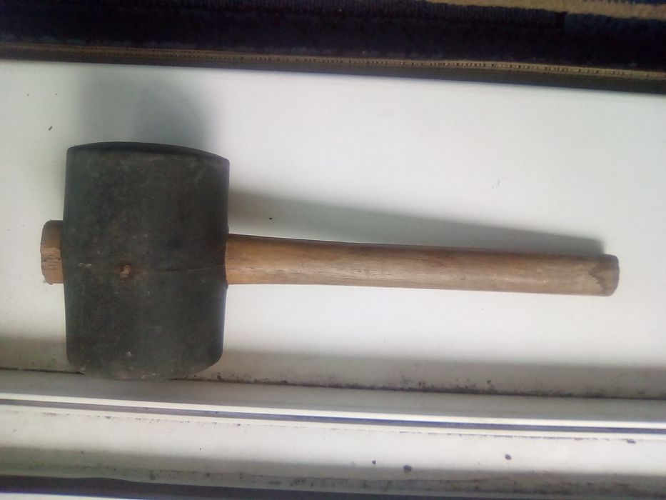 Тротуарной молоток.