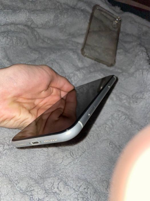 айфон xr 64 ГБ город талгар