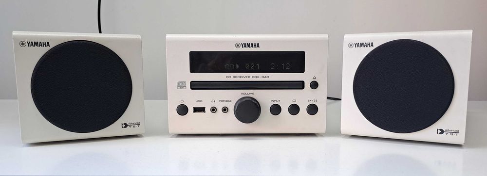 Yamaha CRX 040 minisistem stereo CD USB compact sistem cu boxe muzica