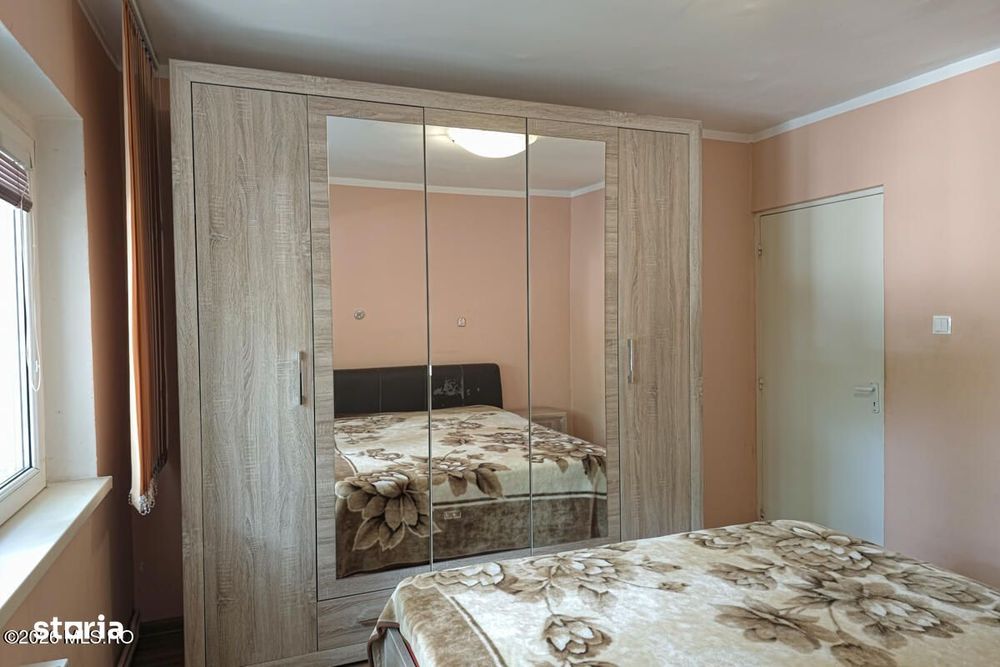 Mircea Cel Batran - 3 Camere, Decomandat, 2 Bai, Centrala