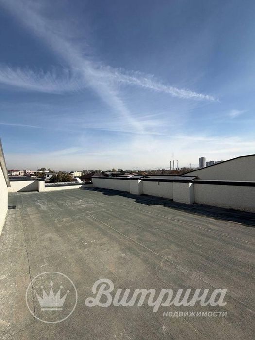 Олтинтепа участок 8 комнат