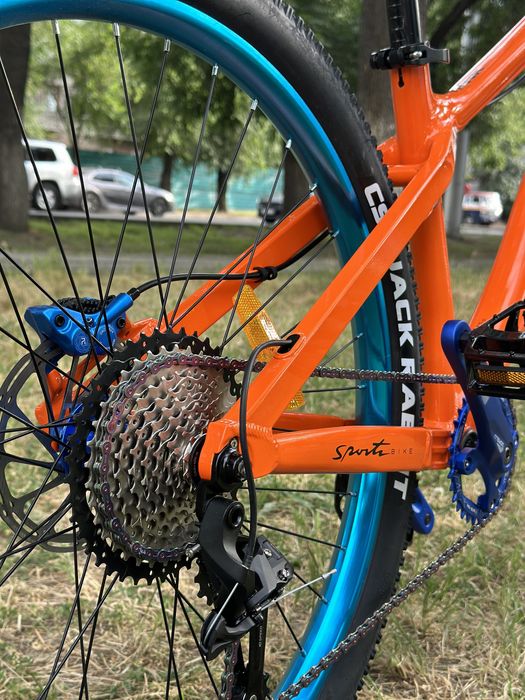 Серуендеп жүрген адамдар туралы онлайн порно фильмдерді қараңыз