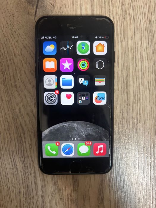 Айфон se2 128gb продажа/обмен