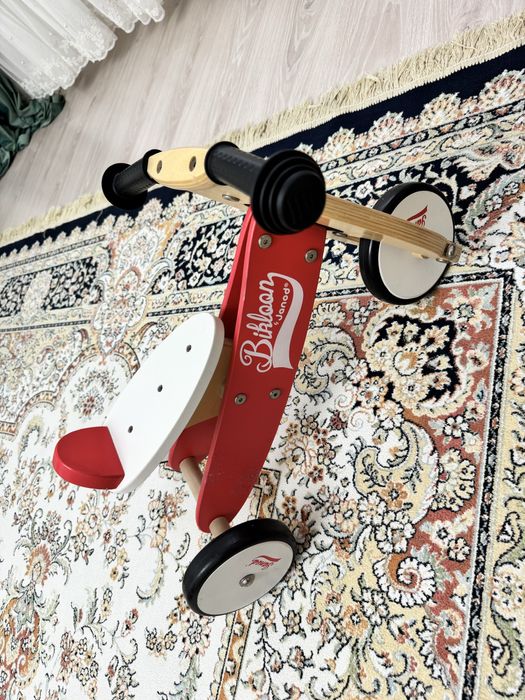 Беговел Janod из дерева