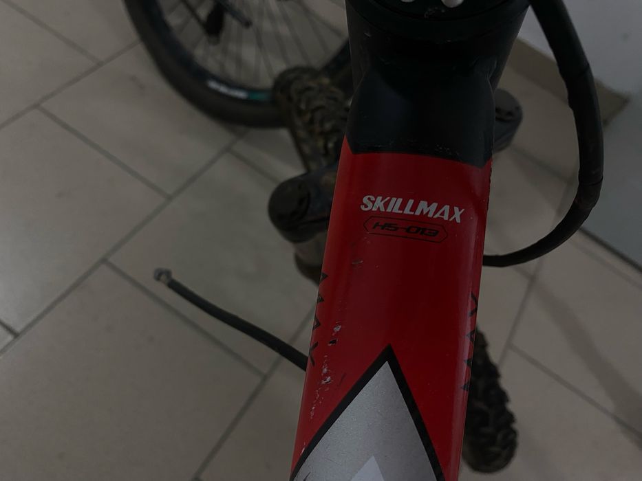 Продам велосипед Skillmax.