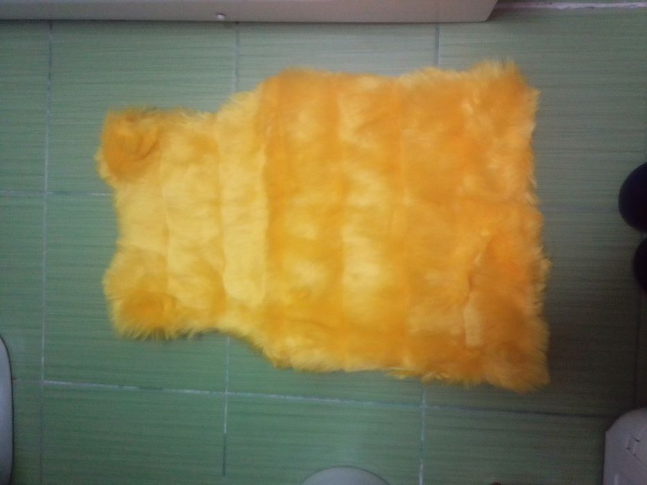 Vesta imitație blana galbena