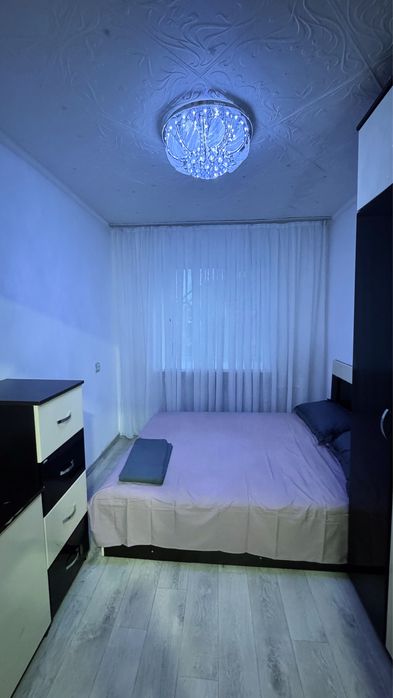 2ком посуточно в центре