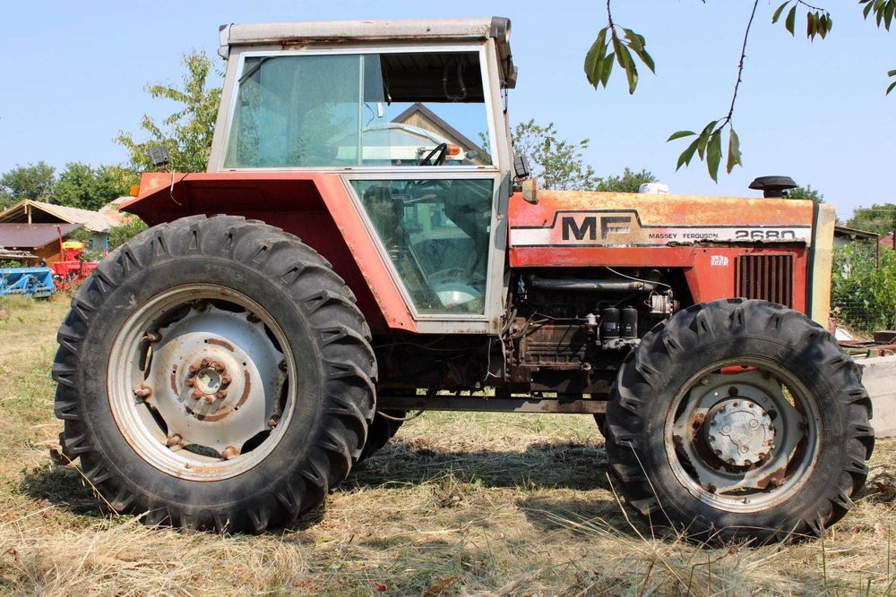 Massey Ferguson 2680