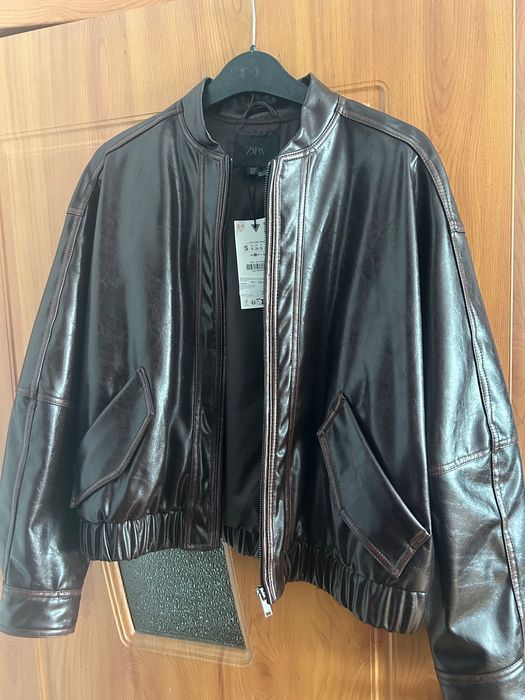 Дамско кожено яке Zara