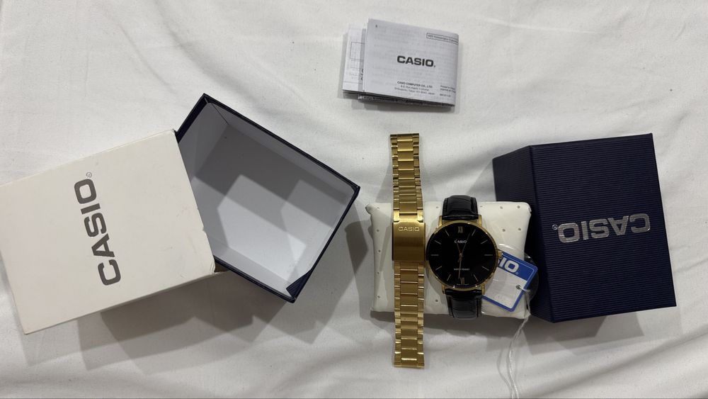 Продаю часы наручные  Casio кварцевые