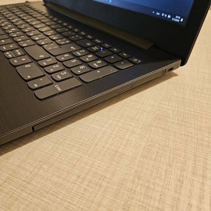 Lenovo IdeaPad 320 | i3-7100U | 8GB RAM | 240GB SSD + 1TB HDD | Full HD | Windows 11 Pro